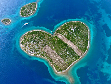 Heart-Shaped Islands of Croatia: Love Oases in the Adriatic - Pipeaway