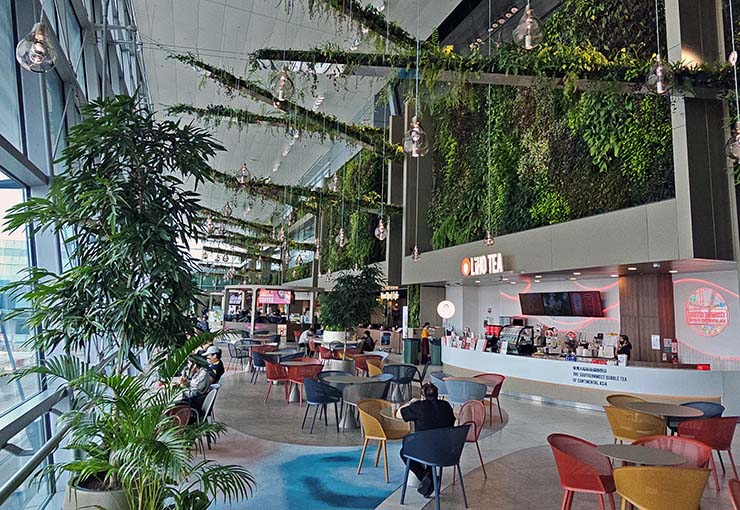 Gourmet Garden, dining street adorned with plants at Singapore Changi Airport's Terminal 2; photo by Ivan Kralj.